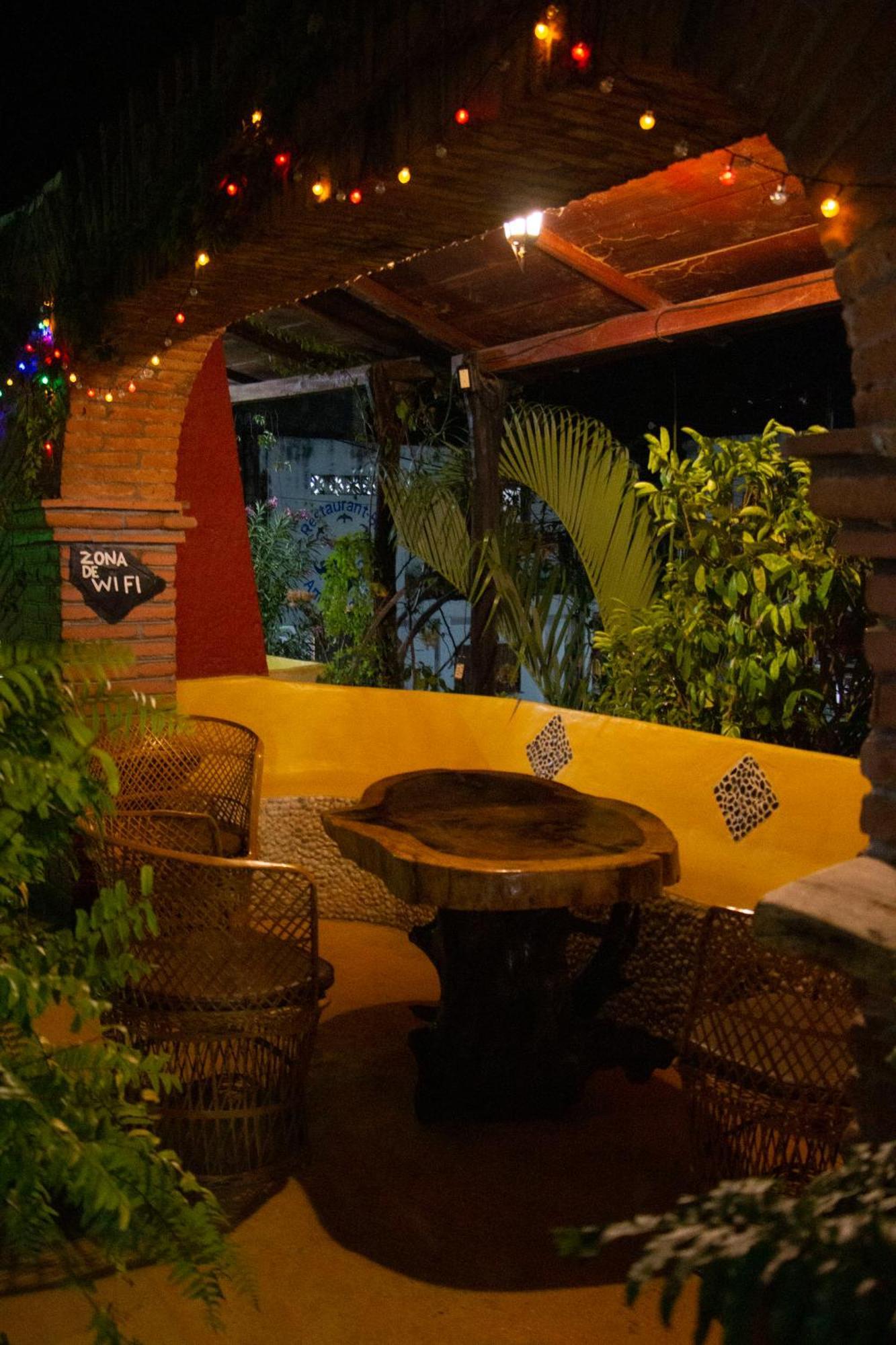 Hotel La Cabana Puerto Ángel Esterno foto