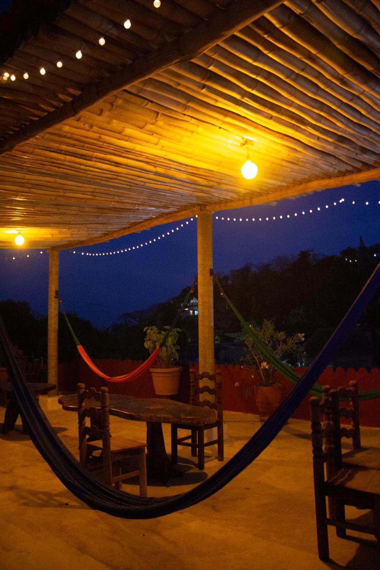 Hotel La Cabana Puerto Ángel Esterno foto