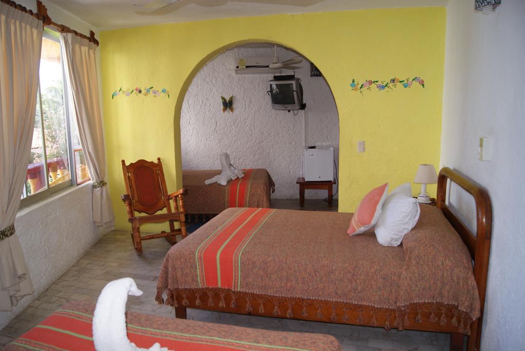 Hotel La Cabana Puerto Ángel Esterno foto